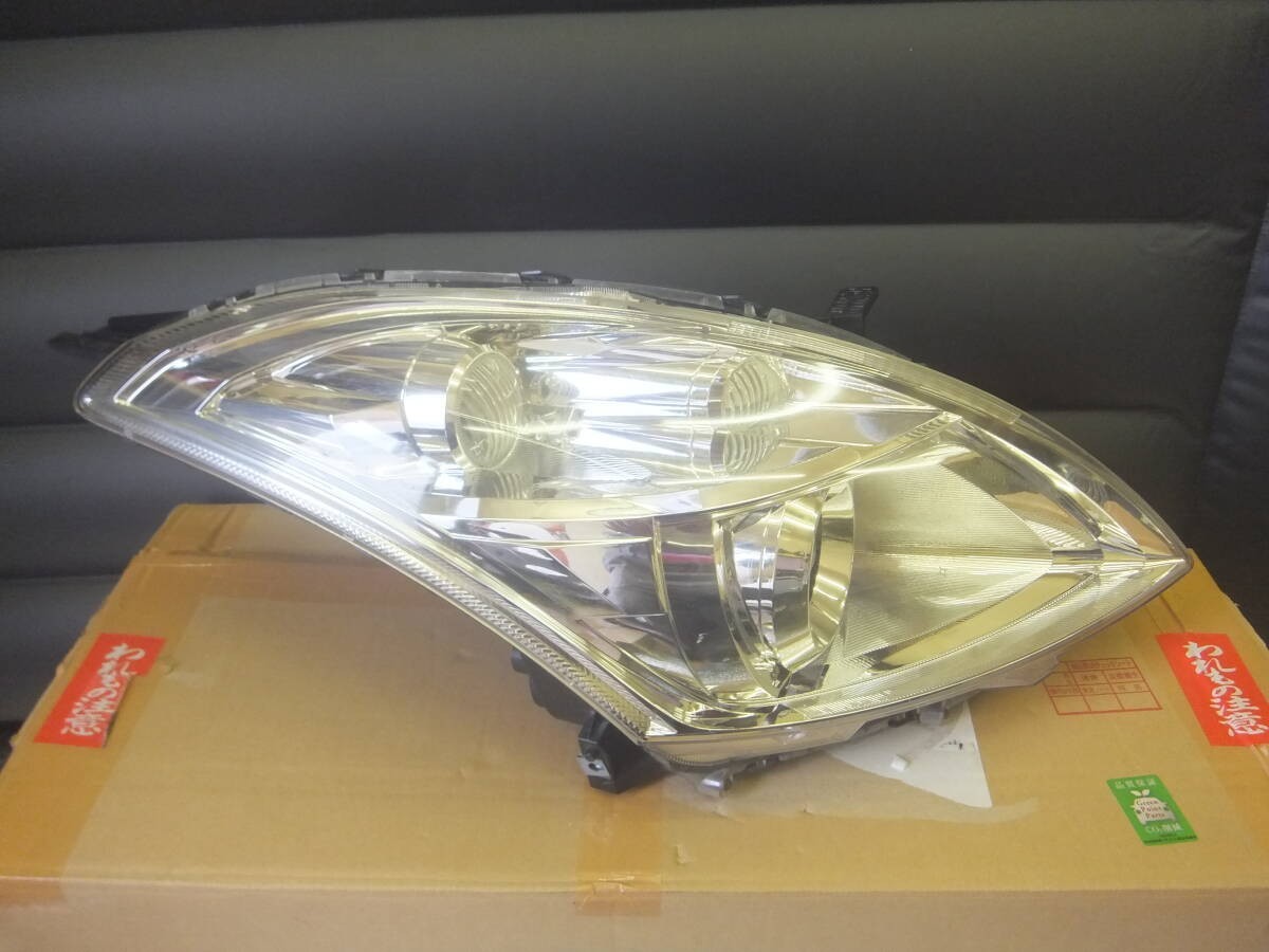 Suzuki ZC32S ZC72S Swift Sport RIGHT HID Head Light JDM genuine STANLEY P9120