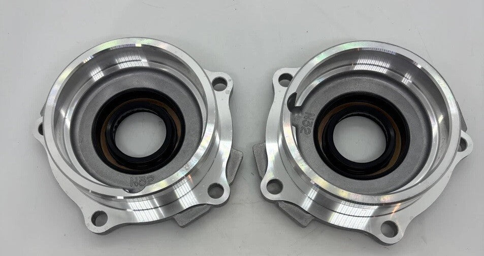 SUBARU Genuine Impreza MT Rear Differential Bearing Retainer 383485200 ×2