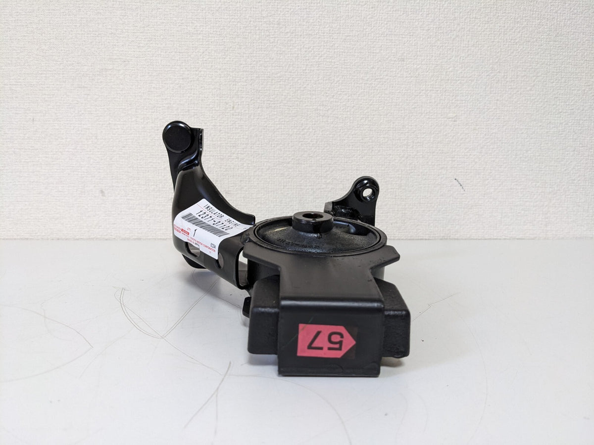 12371-37120 TOYOTA Genuine Noah Voxy Isis Rear Engine Mounting Insulator