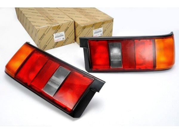 TOYOTA OEM for AE86 LEVIN Taillight Back Lamp RH LH set 81551-1A230 81561-1A230