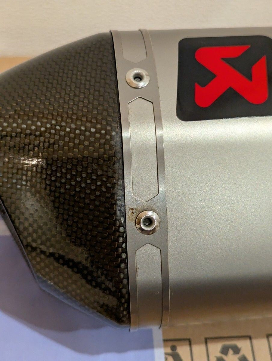 AKRAPOVIC Slip-On Line Titanium Muffler for Kawasaki Ninja 400/250 Z400/250
