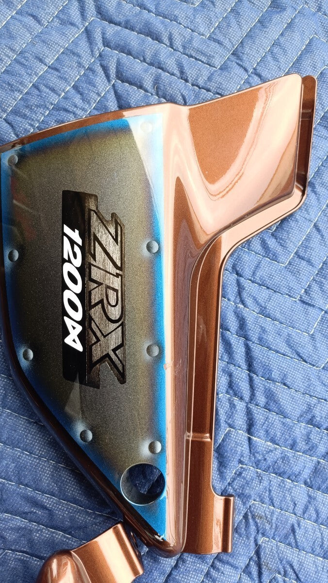 Kawasaki ZRX1200 DAEG 2009-2016 Side Cover Fairing Genuine OEM