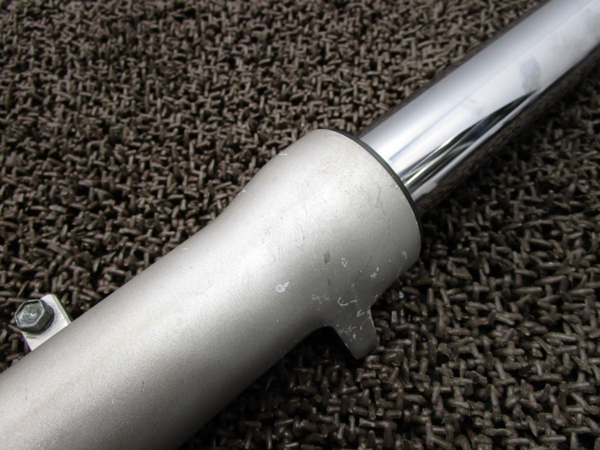 Suzuki GSF750 GR7EA Front Fork 41mm