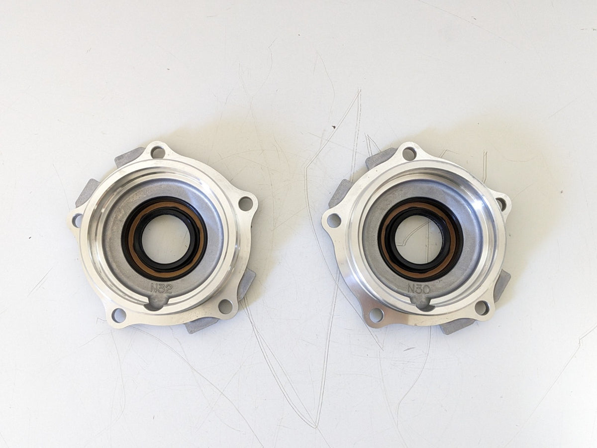 SUBARU Genuine Impreza MT Rear Differential Bearing Retainer 383485200 ×2