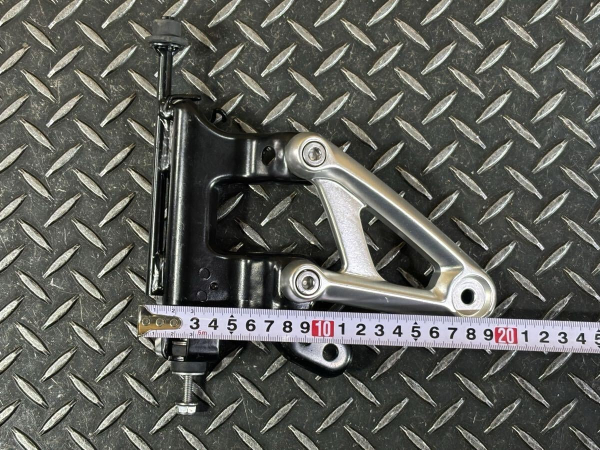 Triumph Thruxton 1200 R 2016-2019 Headlight Bracket Genuine OEM