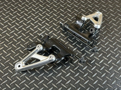 Triumph Thruxton 1200 R 2016-2019 Headlight Bracket Genuine OEM