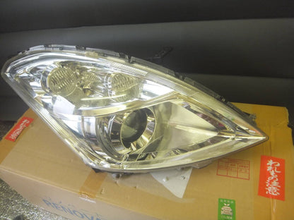 Suzuki ZC32S ZC72S Swift Sport RIGHT HID Head Light JDM genuine STANLEY P9120