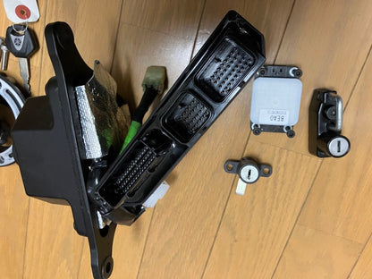 Yamaha XSR900 RN80J Key Set ECU Immobilizer OEM Genuine
