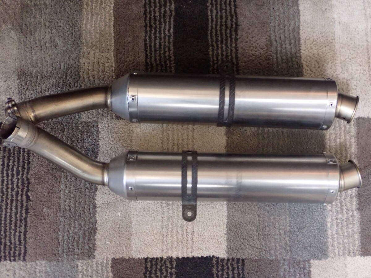 AKRAPOVIC Titanium Slip-On Muffler for YAMAHA YZF-R1 YZFR1 04-06