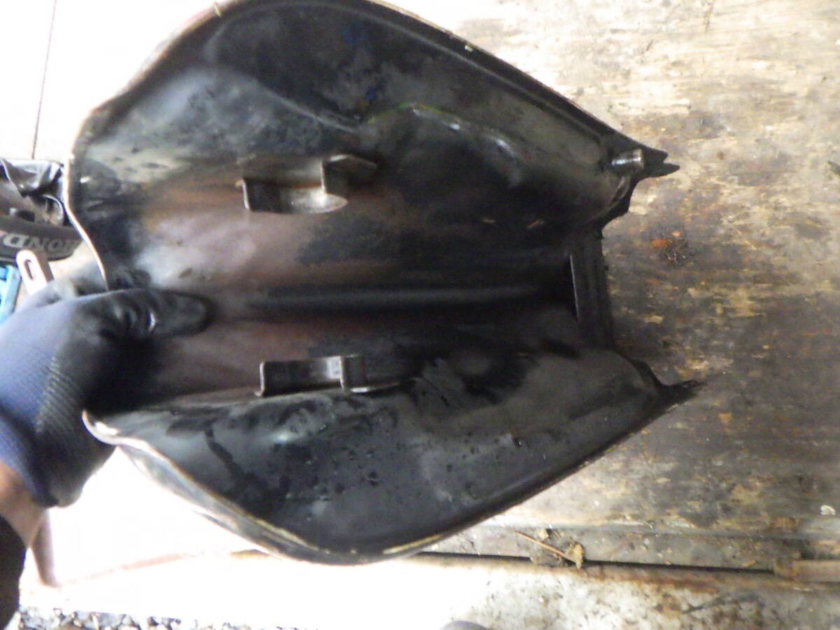 Honda CB125T 1964-2003 Fuel Tank Genuine OEM