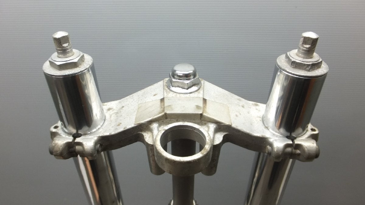 Yamaha TZR250 1KT Front Fork 39mm Stem Triple Tree Top Bridge Axle Shaft