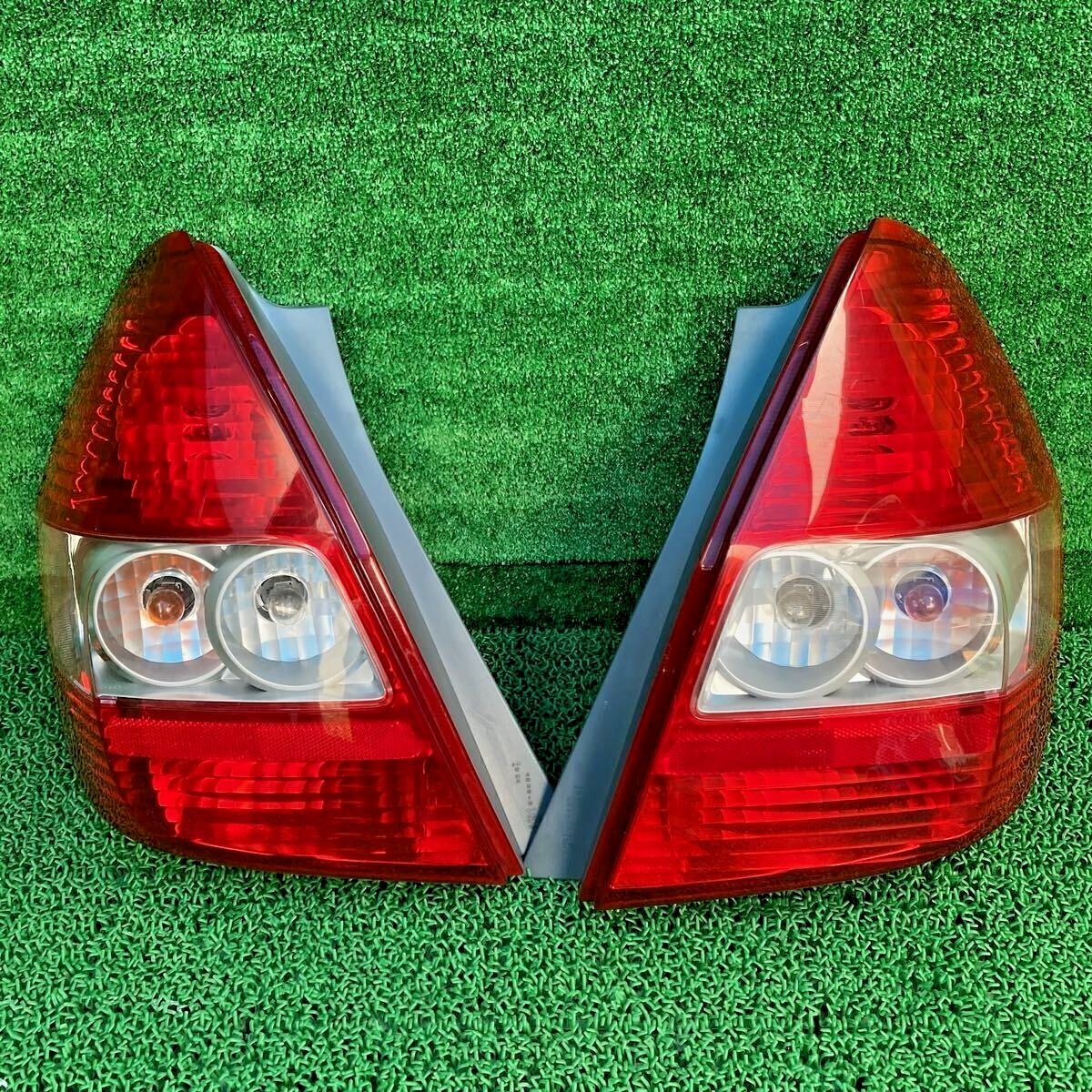 Honda Jazz Fit GD1 GD2 GD3 GD4 Genuine LED Taillights Taillamps Rear Lamps 01-07