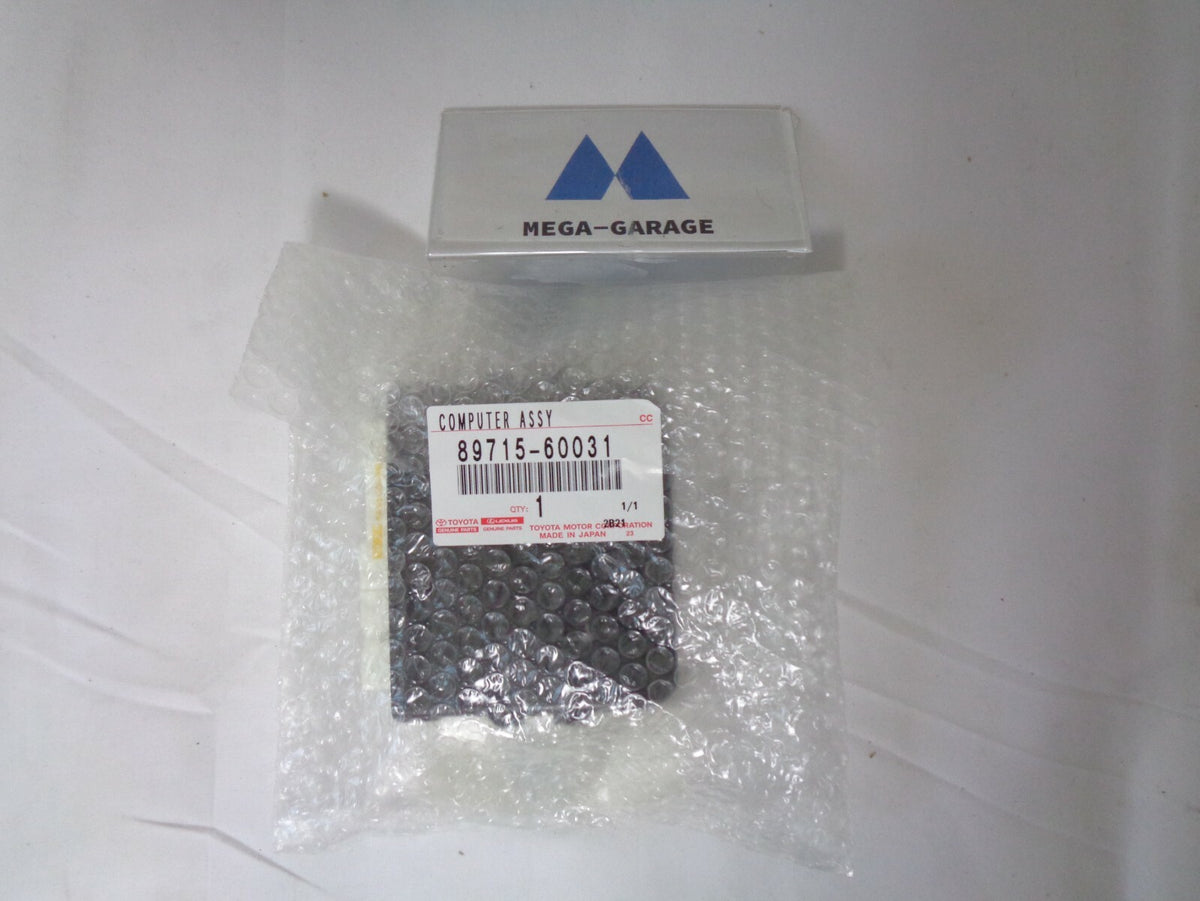 Toyota Genuine COMPUTER FOLD SEAT CONTROL URJ50 GX460 89715-60031 OEM New