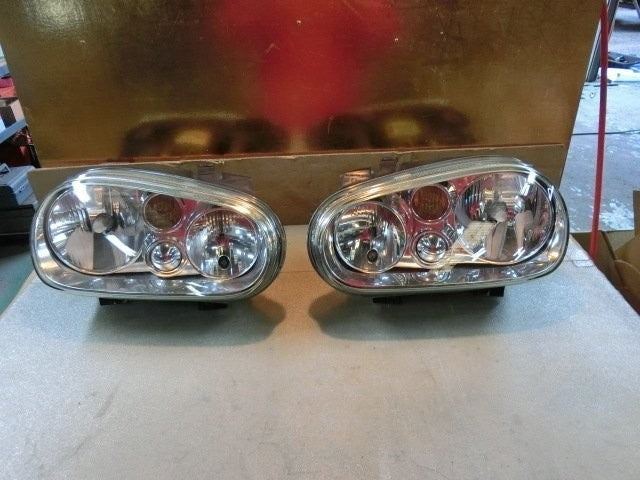 Volkswagen VW Golf 1JAZJ 1997-2003 Headlight Lamp Genuine OEM
