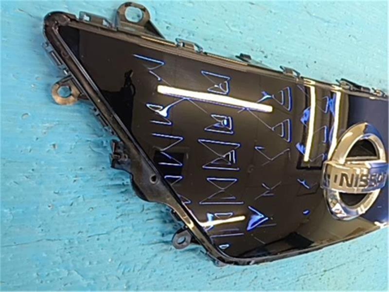 Nissan Leaf ZE1 2017-2021 Front Grille 62072-5SK0A Genuine OEM JDM