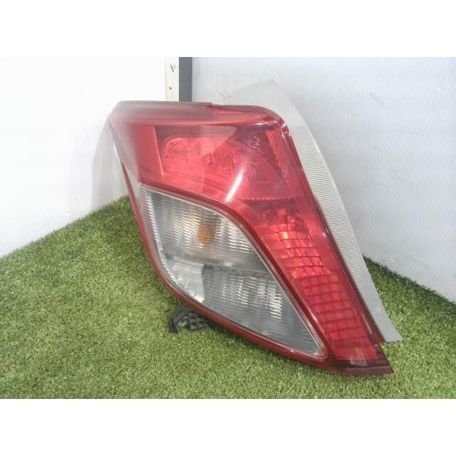 TOYOTA OEM Rear Combination Lamp Assy Light Side for VITZ YARIS 81560-52741