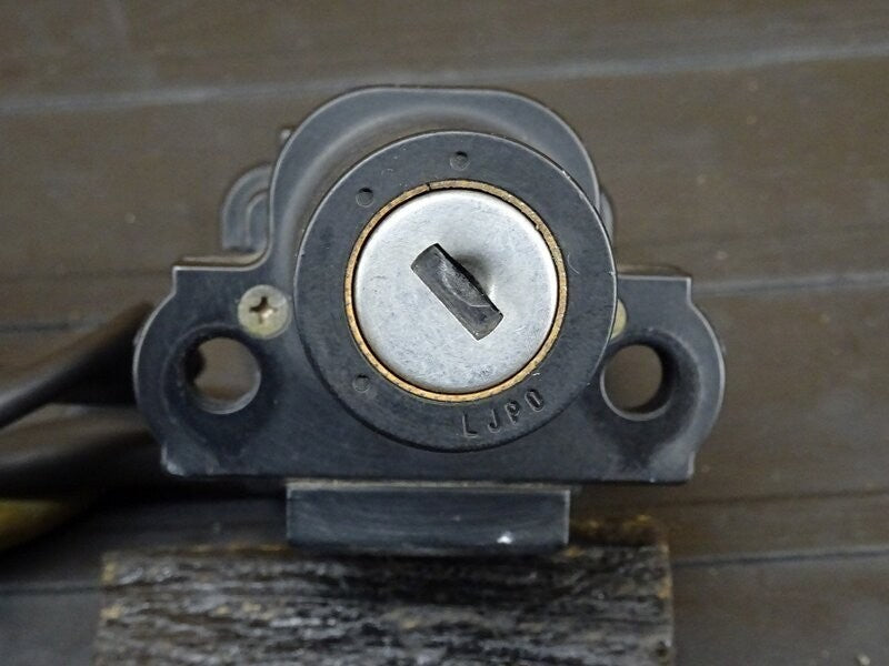 Honda CBR954RR Fireblade SC50 2002-2003 Ignition Switch Key Set ECU Genuine OEM