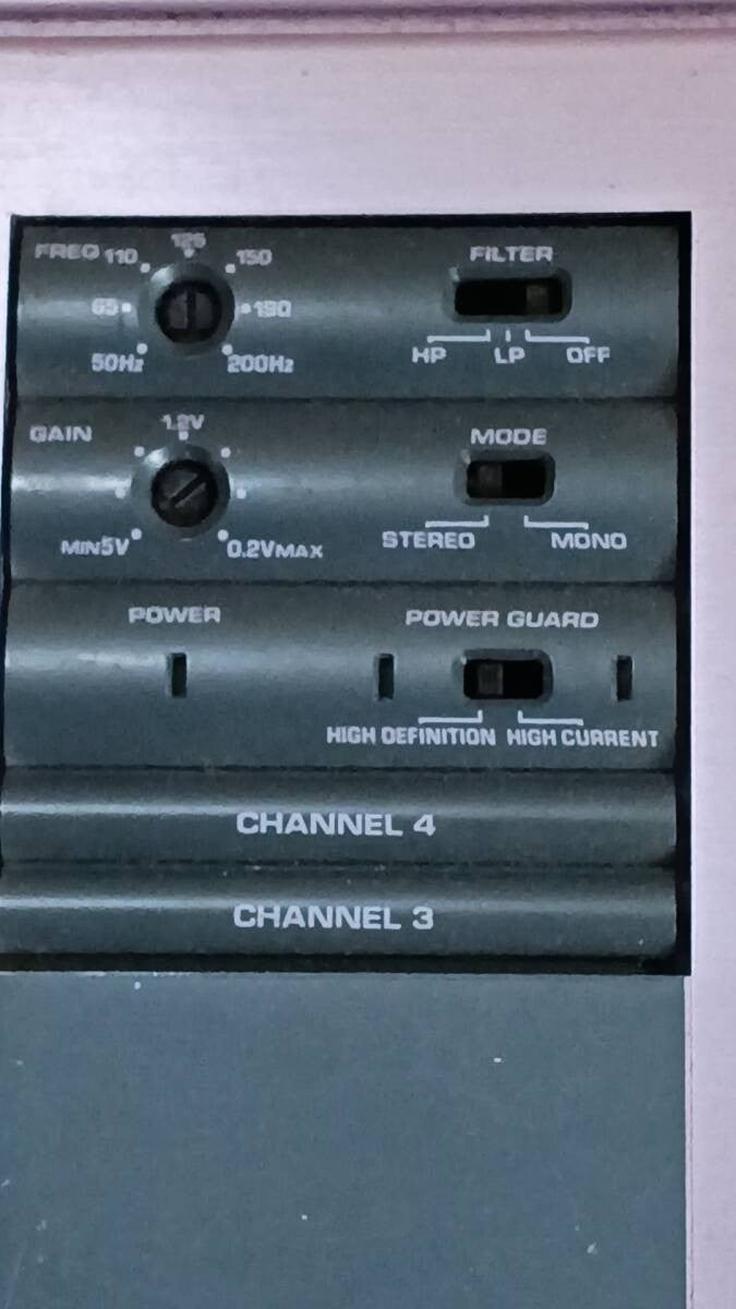 Clarion ADDZEST APA4200G 4-Channel Car Audio Power Amplifier