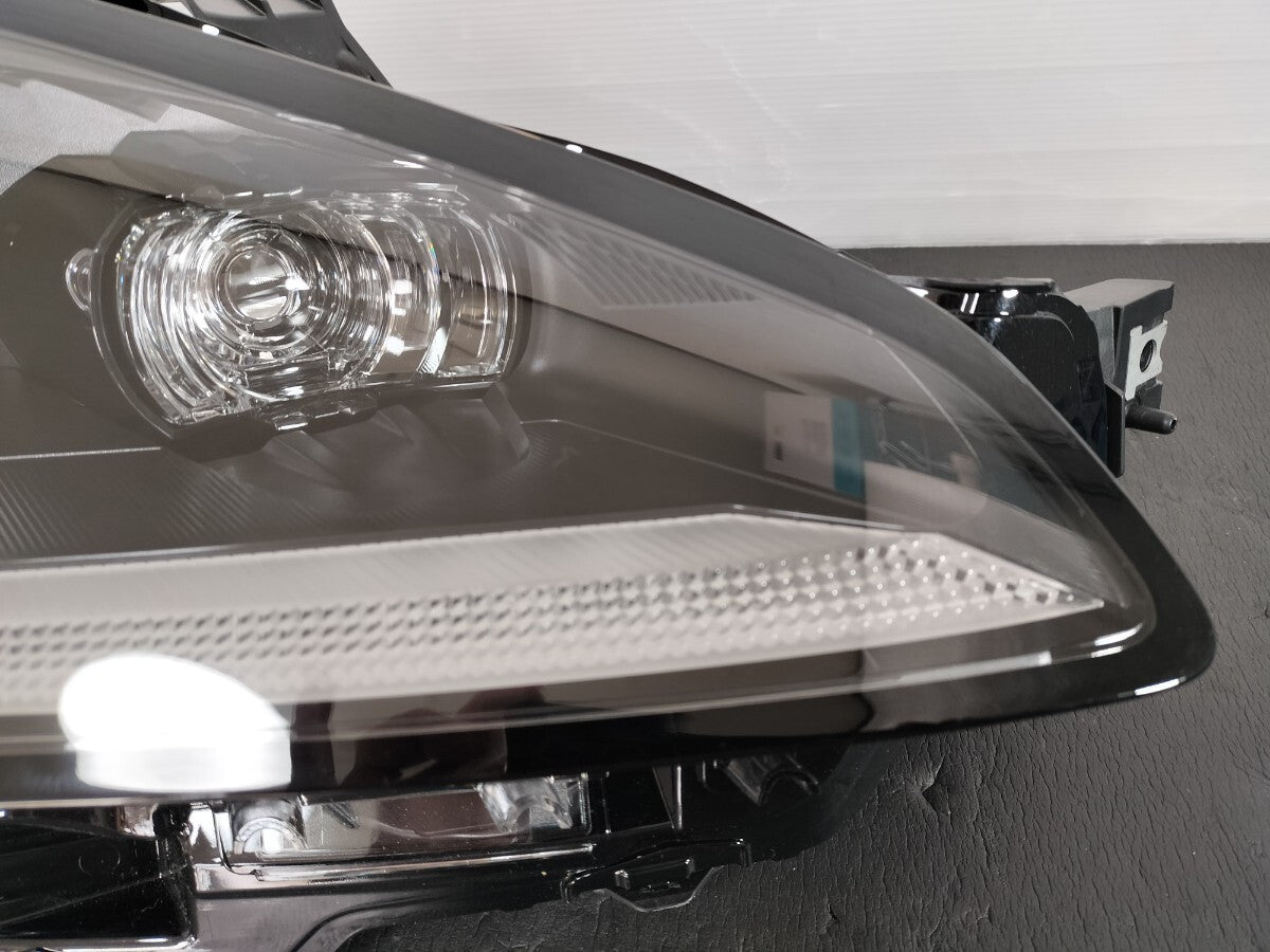 Toyota GR86 ZN8 Subaru BRZ ZD8 LED Right Headlight KOITO 100-6046H JDM OEM