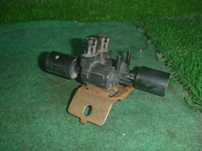 Mitsubishi Minicab U42T 1991-1999 Vacuum Switching Solenoid Valve Genuine OEM