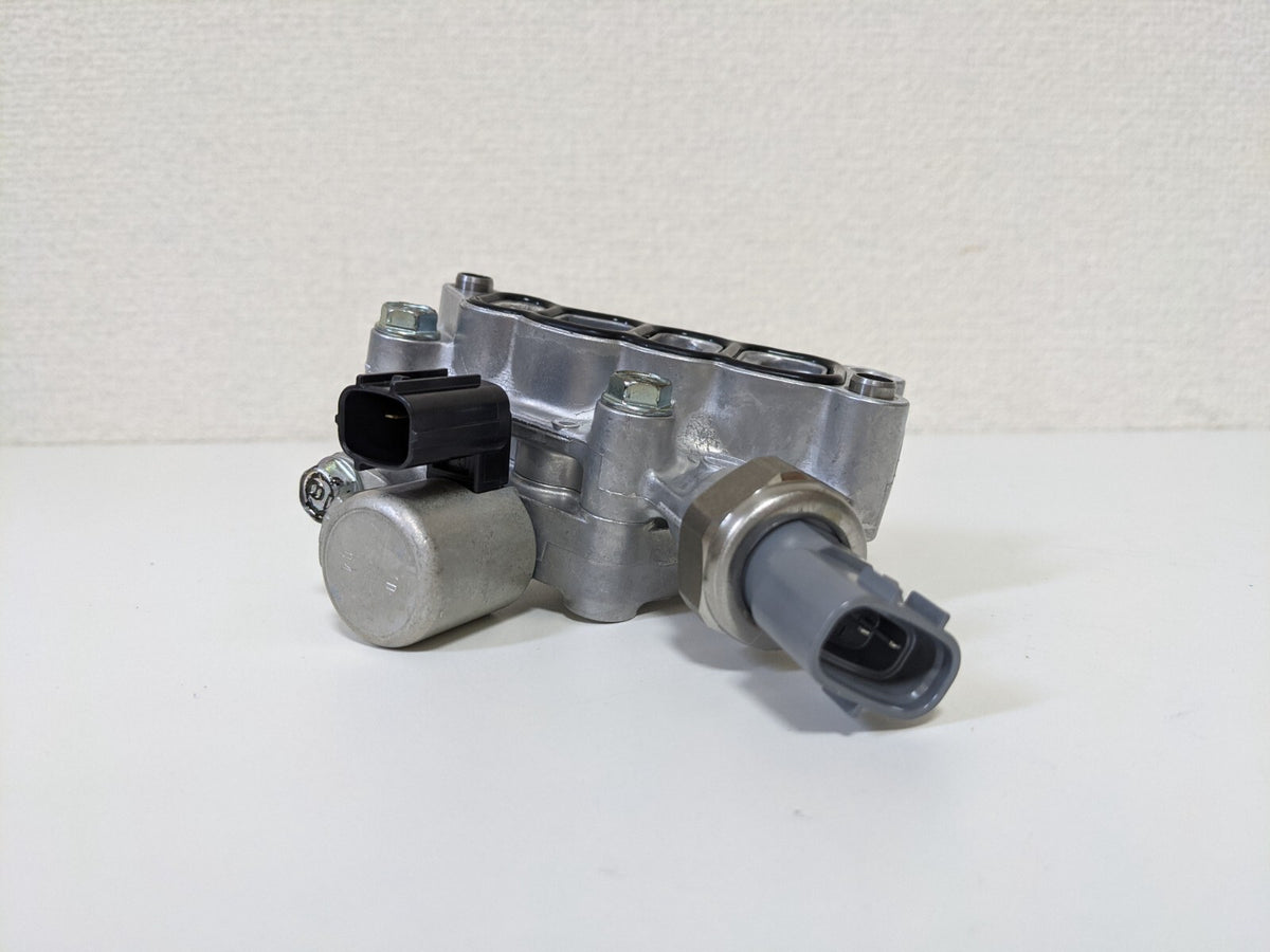 15810-RKB-J01 NIB GENUINE HONDA VTEC SOLENOID SPOOL VALVE Assembly W/ GASKET