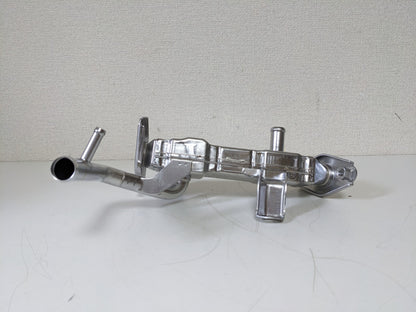 Toyota Lexus Genuine Prius V CT200h 2011-2017 2ZRFXE EGR Pipe OEM 25601-37010