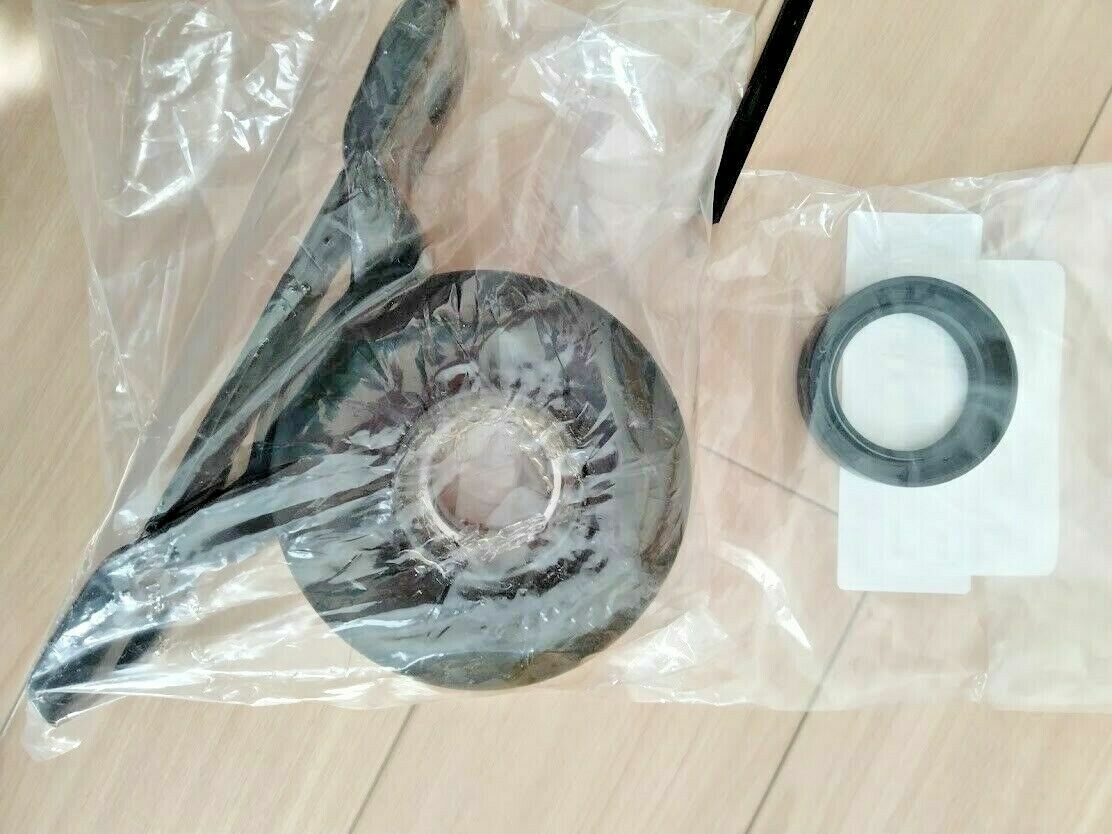 37230-22190 90311-40001 Toyota Genuine BEARING ASSY CENTER SUPPORT & Seal OEM