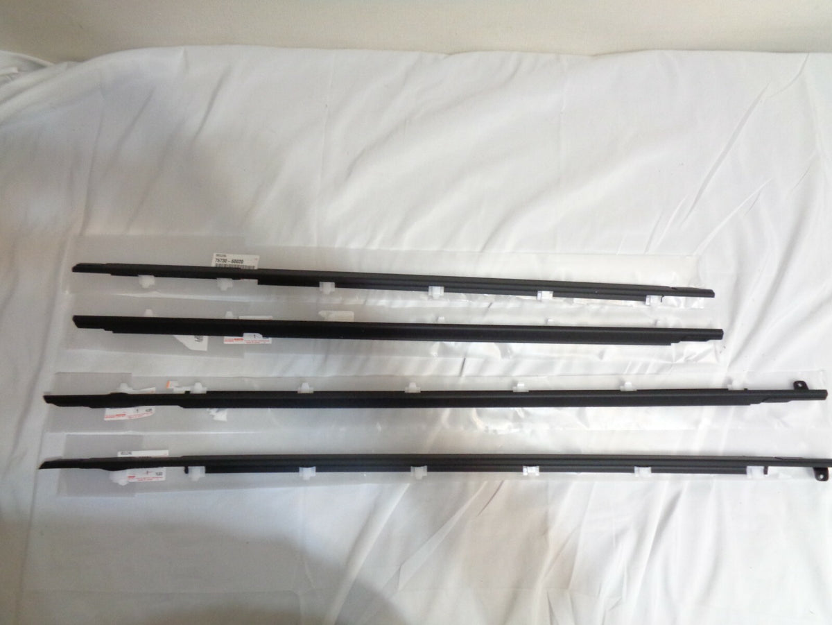 Genuine Toyota 91-97 LandCruiser FZJ80 Lexus LX450 Front Rear Door Belt Moulding