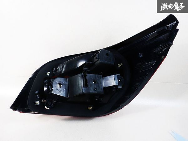 BMW 5 Series E60 525i 2004-2007 Left Tail Light Lamp 7165737 OEM Genuine