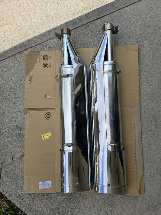 Vance & Hines Exhaust Mufflers for Harley-Davidson FLHX FLHT FLTR FLHR