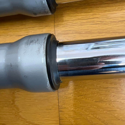Kawasaki GPZ900R Front Fork