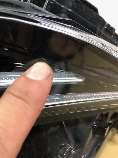 Toyota HARRIER Venza AXUH85W Right Headlight LED KOITO48-233 81145-48J10