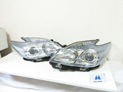 Toyota ZVW30 30 series Prius Left and Right Headlights KOITO 47-29