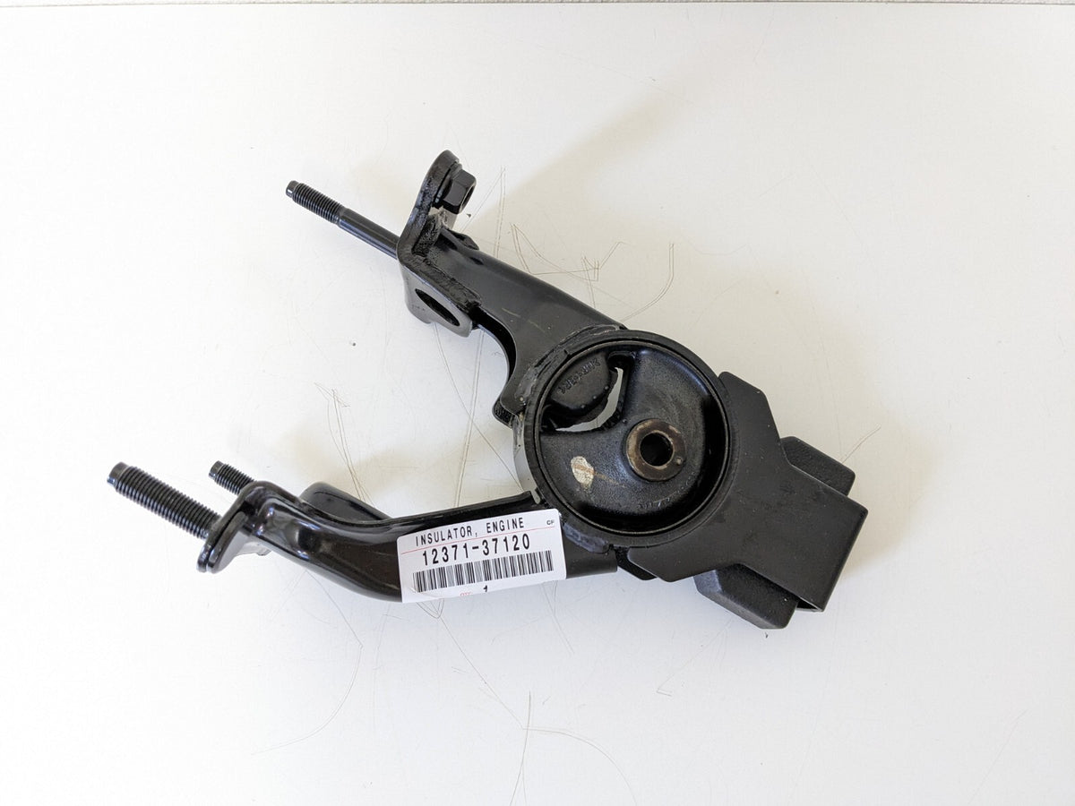 12371-37120 TOYOTA Genuine Noah Voxy Isis Rear Engine Mounting Insulator
