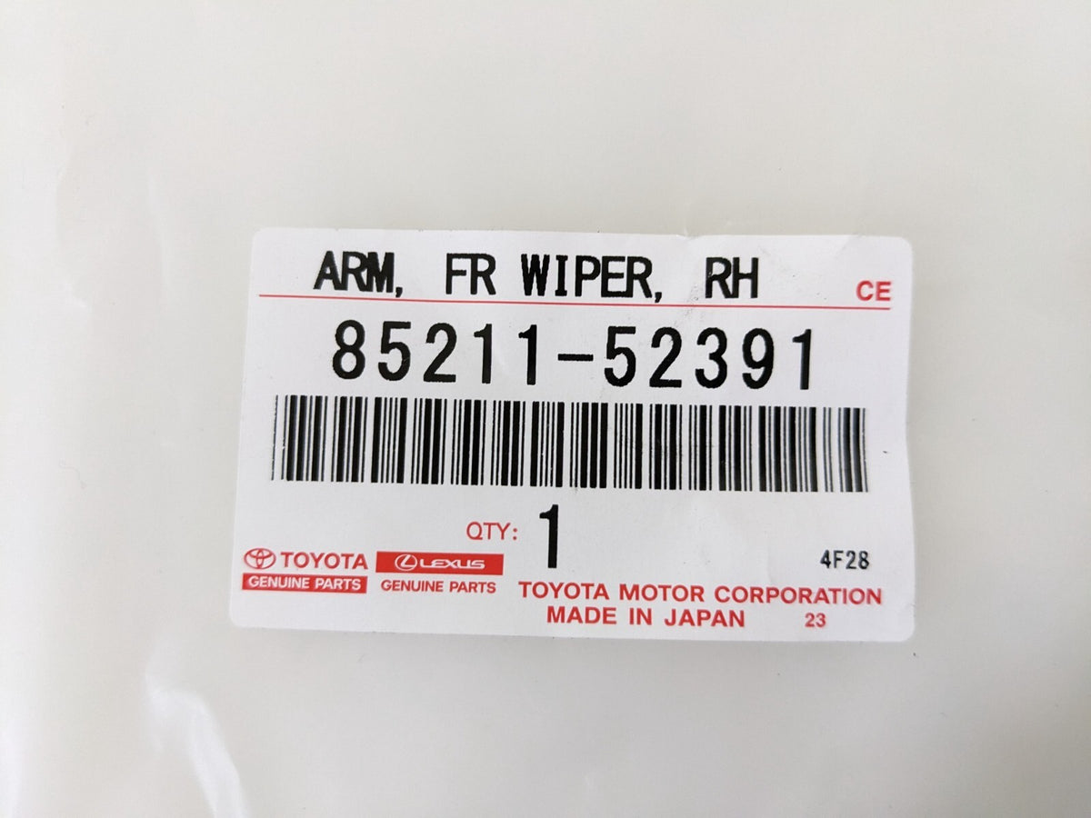 85211-52391 Toyota Genuine OEM Arm, front wiper YARIS NCP13# 2011/08-  For RHD