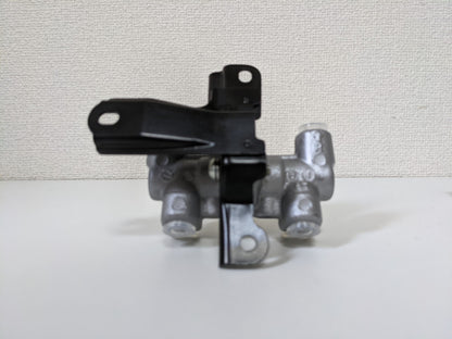 46210-SR3-013 Honda Genuine Brake Portioning Dual Valve 92-95 Civic Integra OEM