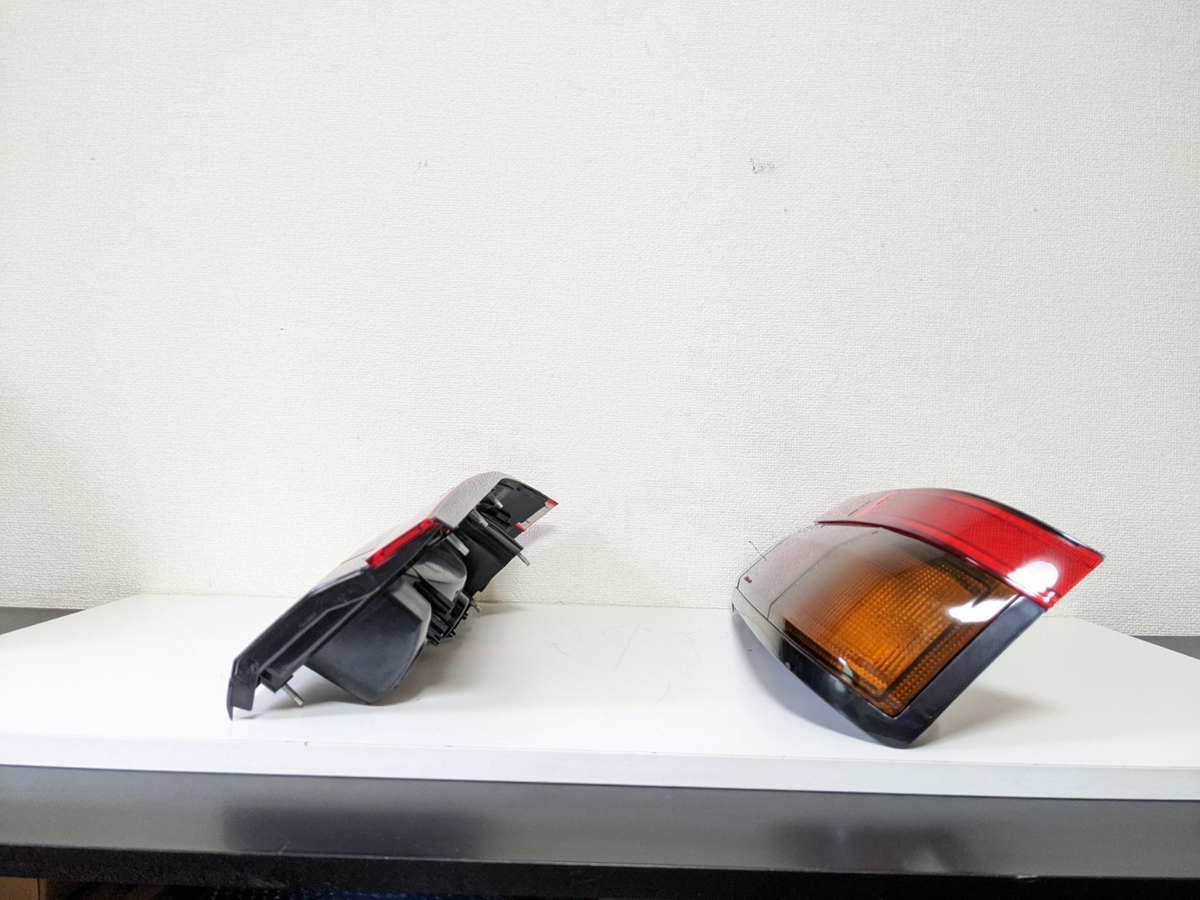 Toyota Genuine SPRINTER TRUENO Tail lamps RH LH Rear 1A291 AE86 KOUKI OEM