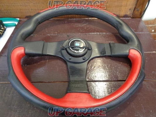 NARDI LEADER Black and Red Leather/Black Spoke 35cm Steering Wheel