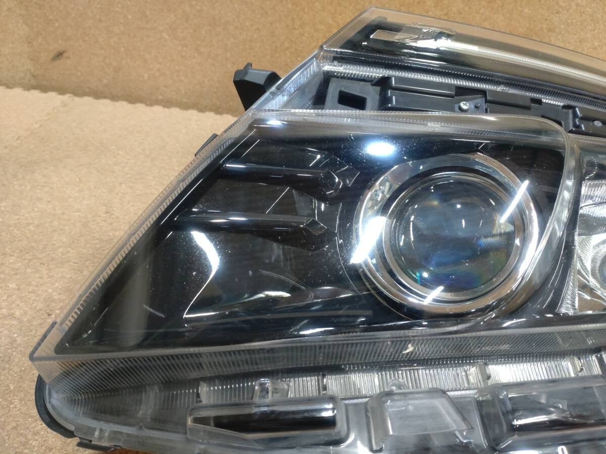 TOYOTA VOXY ZRR80 ZRR85 ZWR80 ZWR85 LED Left Headlight Lights Lamps JDM Genuine