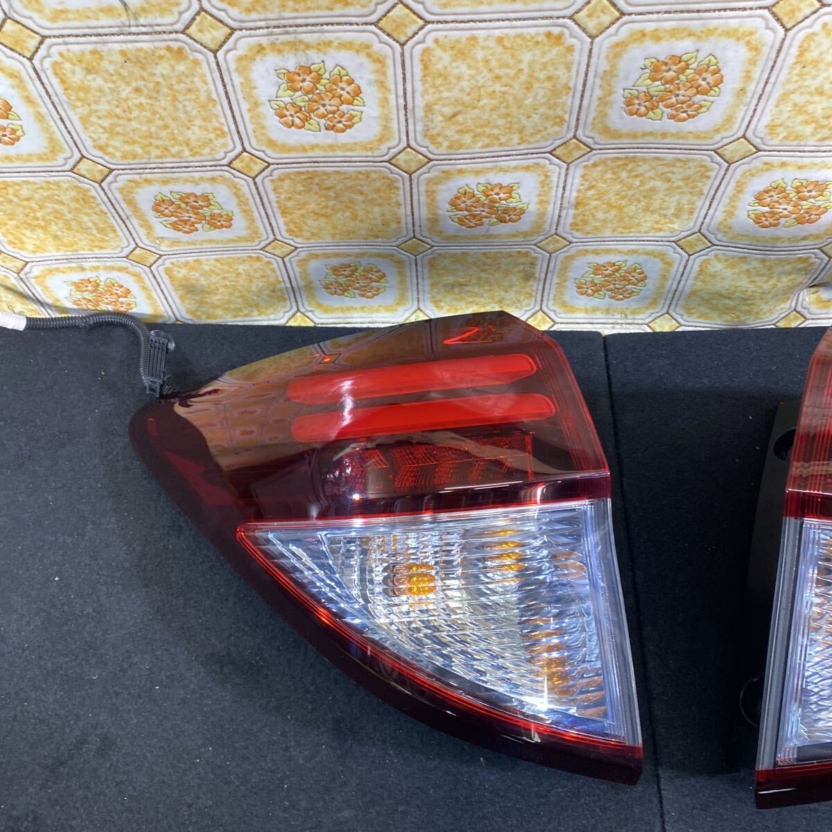 Honda HR‑V Vezel Hybrid RU3 RU4 2013-2017 Tail Light Lamp Left Right OEM JDM