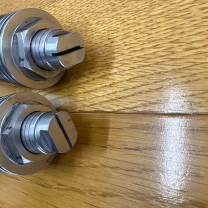 Kawasaki GPZ900R Front Fork