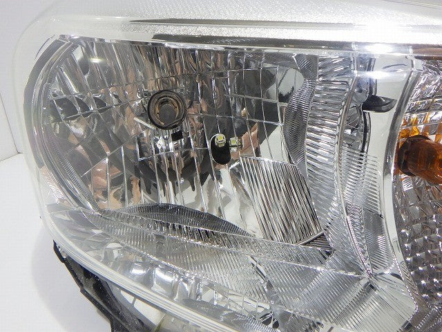 Toyota Yaris Vitz NCP131 KSP130 NSP135 Early Model Headlight KOITO 52-233 JDM