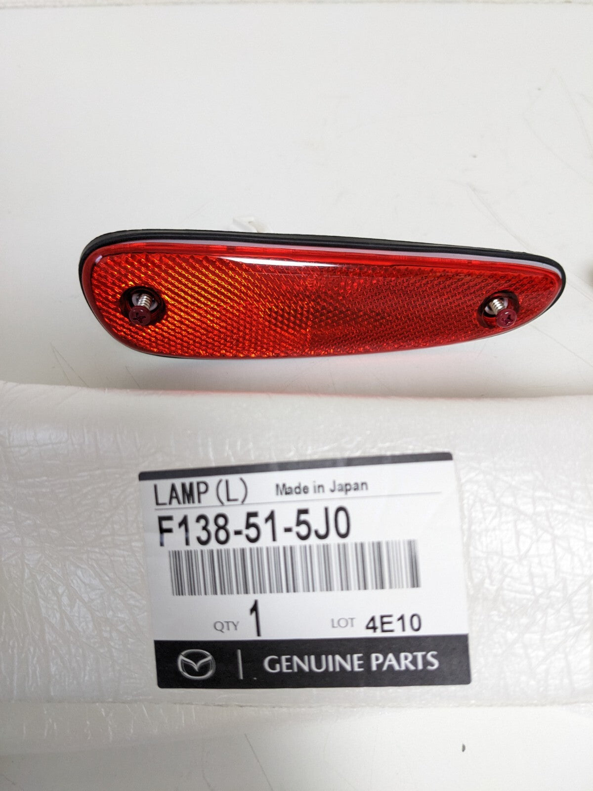 F138-51-5H0 / F138-51-5J0 Genuine Mazda OEM RX-7 FD3S Rear Side Marker Set
