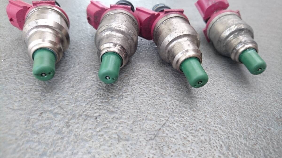 Mazda RX-7 FC3S 1989-1991 Fuel Injectors Set of 4 Genuine OEM JDM
