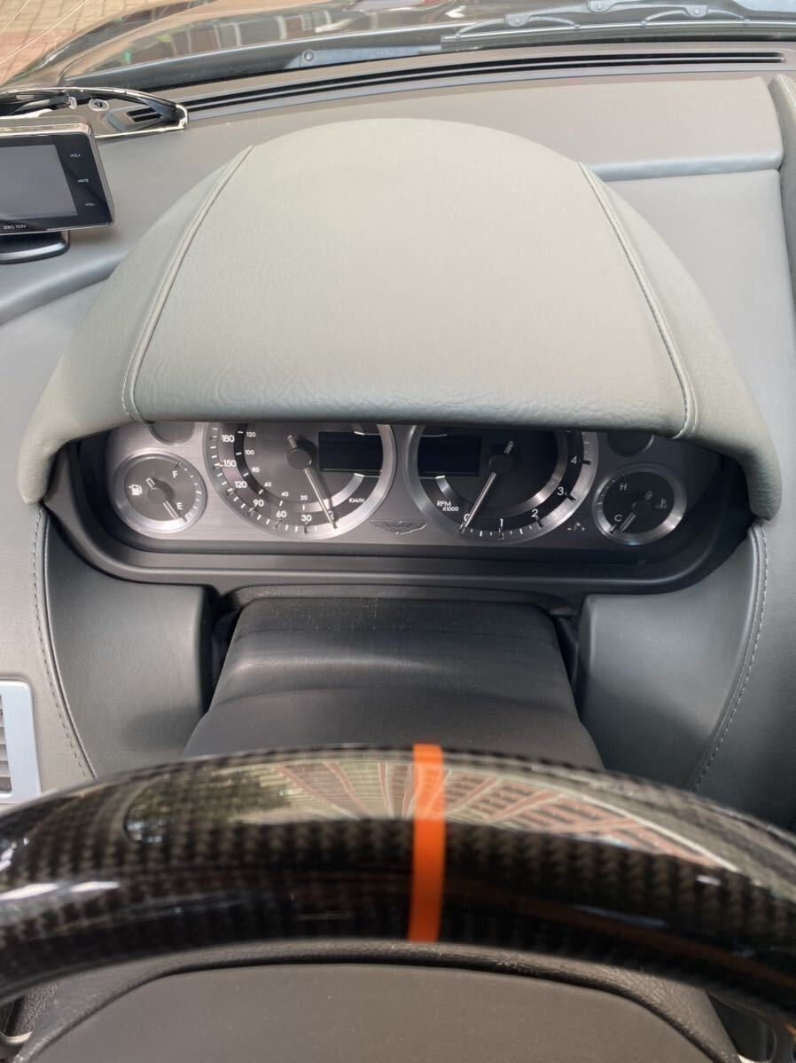 Aston Martin DB9 V8 Vantage Gauge Hood Black Leather