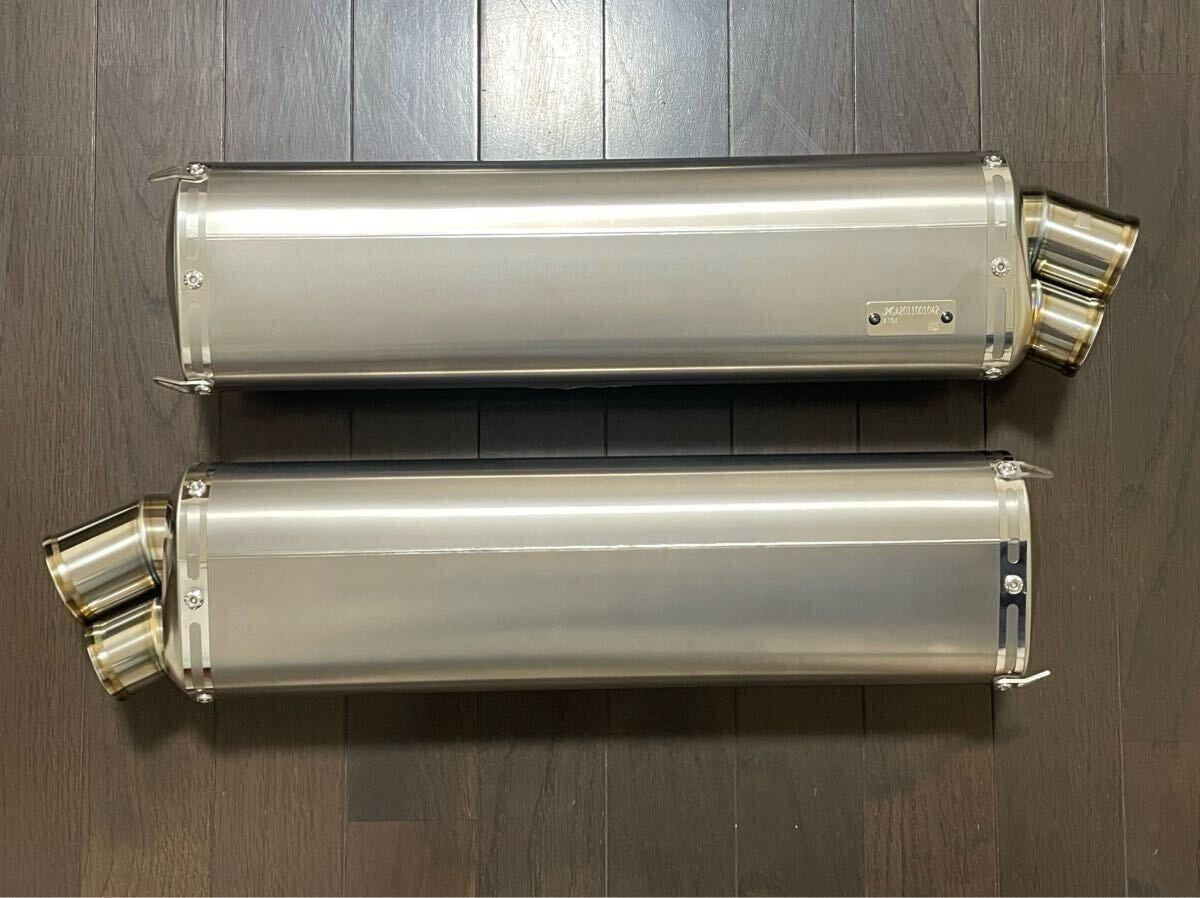 Yoshimura Slip-On Muffler for Suzuki Hayabusa GSX1300R 2008-2020