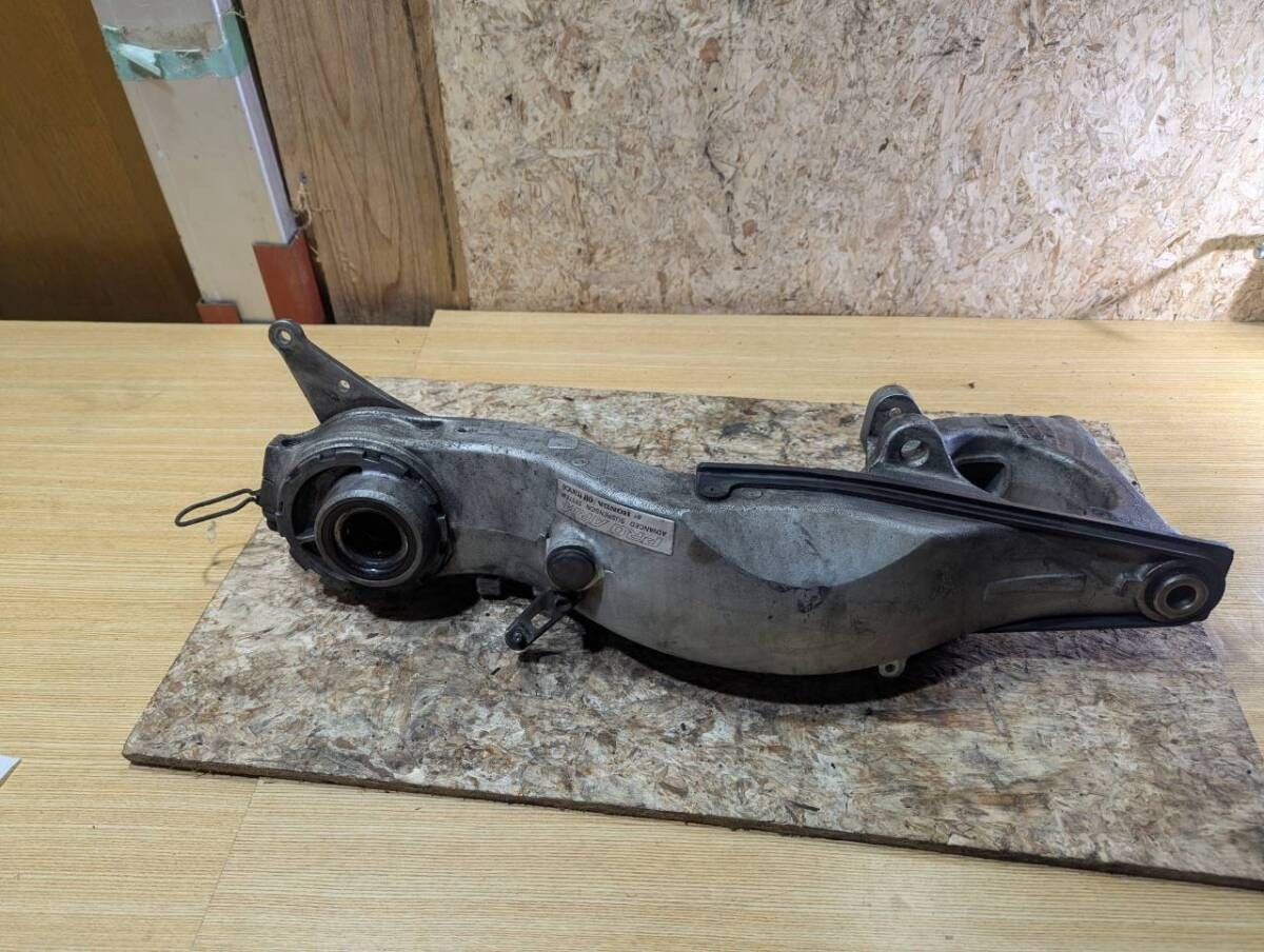 Honda RVF400 NC35 1994-1996 Swingarm Genuine OEM
