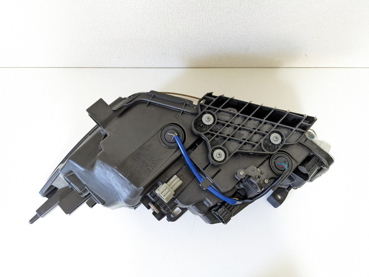 Nissan Skyline V37/HV37/YV37 Early Model LED Right Headlight KOITO 100-23616