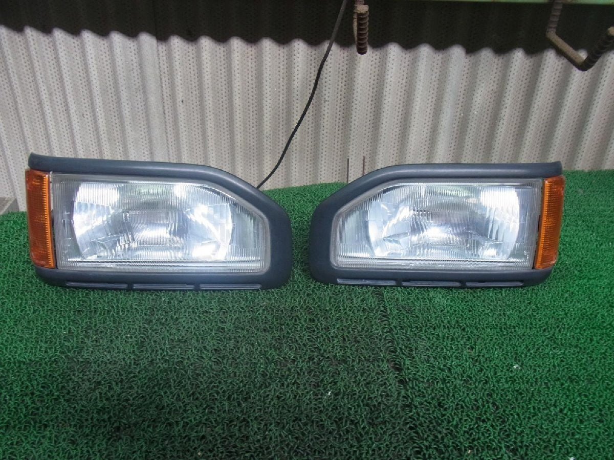 Honda Acty HA4 HA3 HH3 HH4 Headlight Left Right Set KEI Truck Genuine OEM JDM