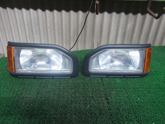 Honda Acty HA4 HA3 HH3 HH4 Headlight Left Right Set KEI Truck Genuine OEM JDM